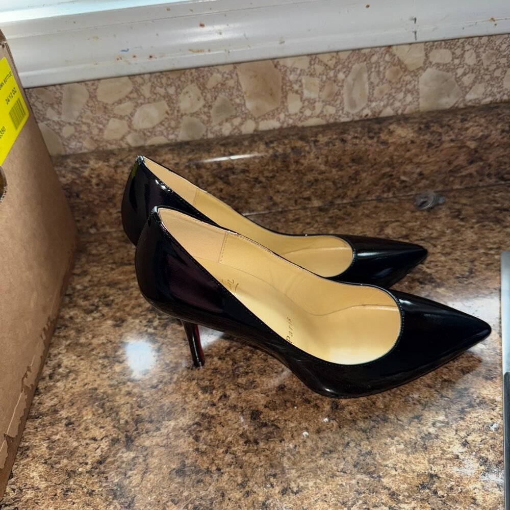 Christian Louboutin So Kate Heels Size: 40 EU (approx. US 9.5–10) Color: Black - Picture 9 of 13